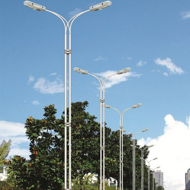 Stâlp de iluminat galvanizat la cald